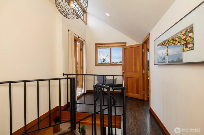 Property photo for 2770 Westlake Avenue N #6, Seattle photo 24