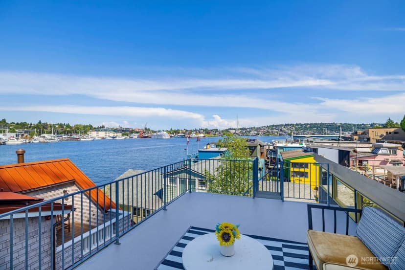 Property photo for 2770 Westlake Avenue N #6, Seattle photo 29