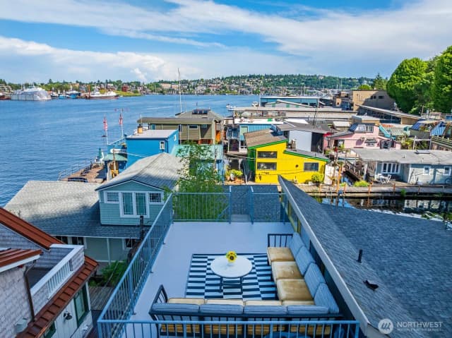 Property photo for 2770 Westlake Avenue N #6, Seattle photo 2