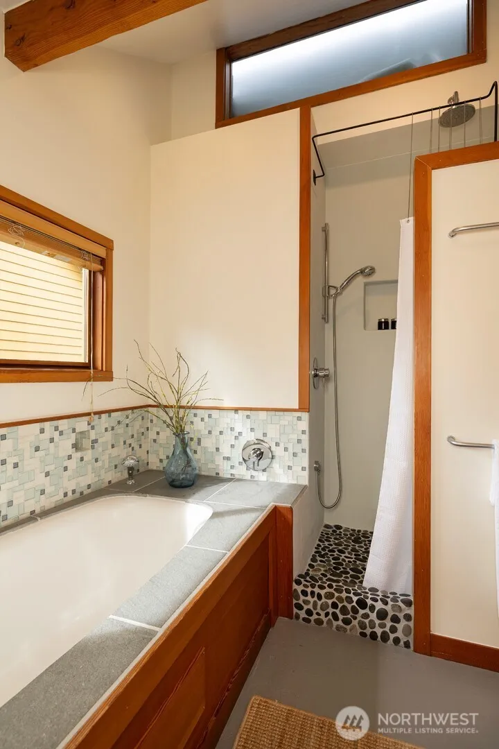 Property photo for 2770 Westlake Avenue N #6, Seattle photo 21
