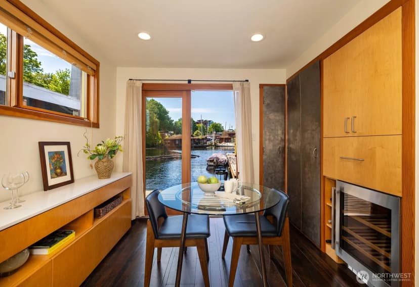 Property photo for 2770 Westlake Avenue N #6, Seattle photo 8