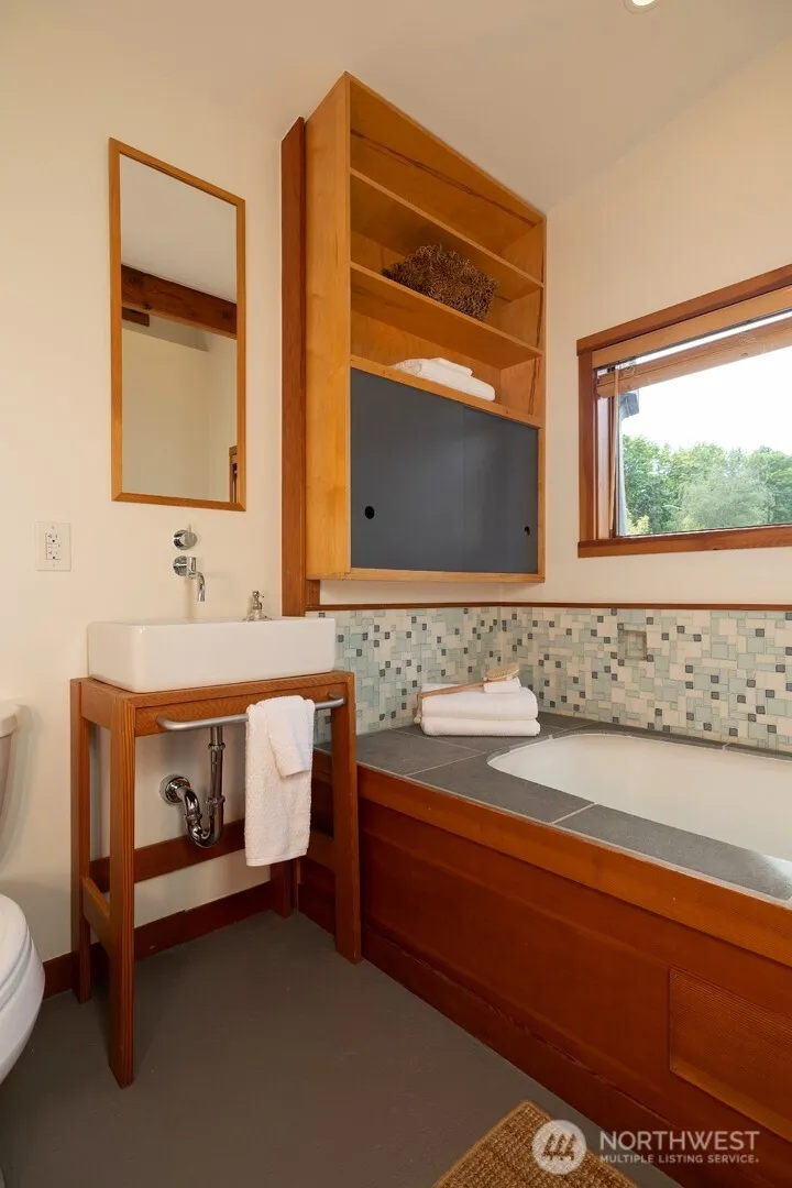 Property photo for 2770 Westlake Avenue N #6, Seattle photo 20