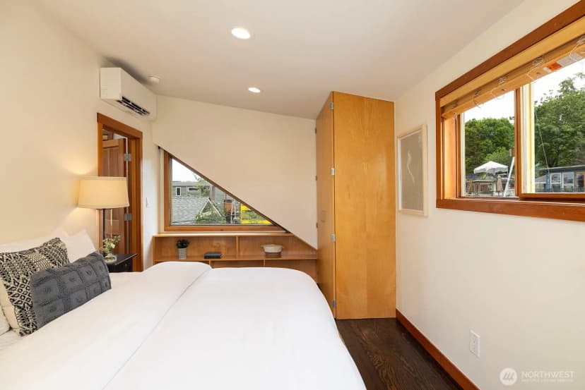 Property photo for 2770 Westlake Avenue N #6, Seattle photo 18