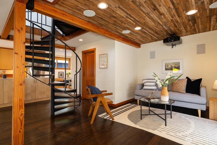 Property photo for 2770 Westlake Avenue N #6, Seattle photo 10
