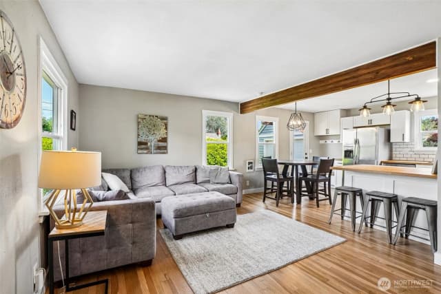 Property photo for 3021 Se 3rd Avenue, Camas photo 4
