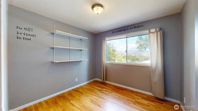 Property photo for 144 Montvu Drive, Omak photo 20