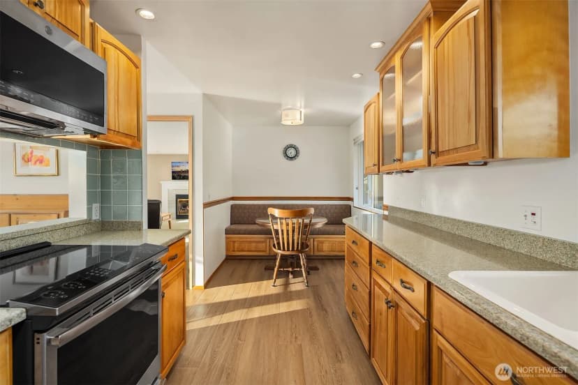 Property photo for 7081 47th Avenue W, Mukilteo photo 12