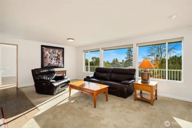Property photo for 7081 47th Avenue W, Mukilteo photo 5