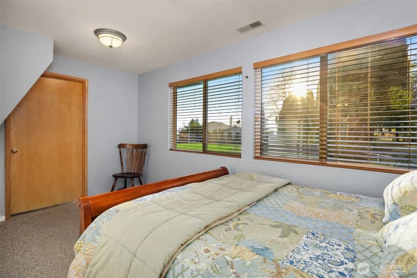 Property photo for 7081 47th Avenue W, Mukilteo photo 22