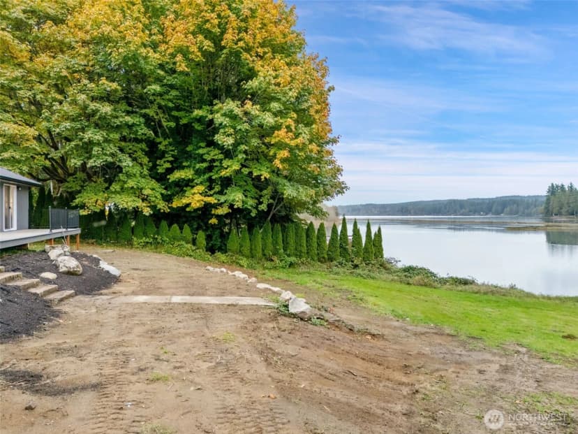 Property photo for 27582 State Highway 104 Ne, Kingston photo 33