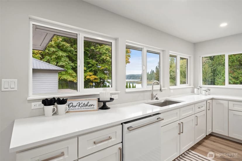 Property photo for 27582 State Highway 104 Ne, Kingston photo 15