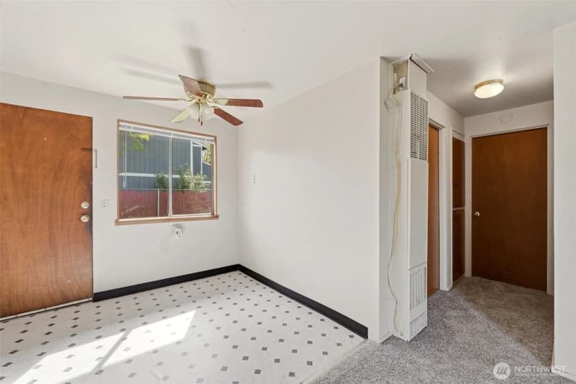 Property photo for 327 S Street Se, Auburn photo 16