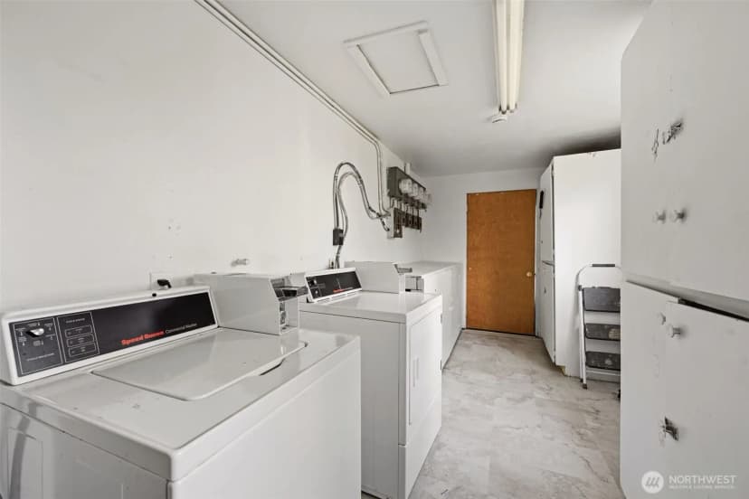 Property photo for 327 S Street Se, Auburn photo 27