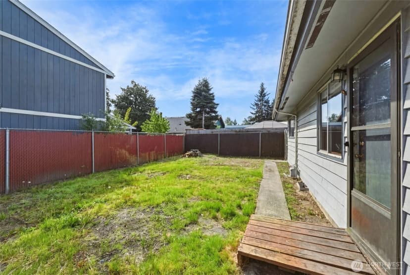 Property photo for 327 S Street Se, Auburn photo 17