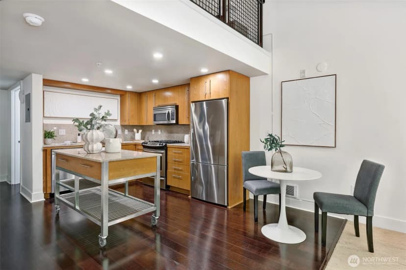 Property photo for 530 Broadway E #114, Seattle photo 11
