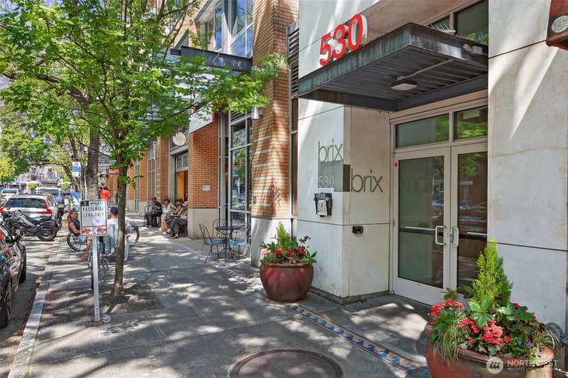 Property photo for 530 Broadway E #114, Seattle photo 29