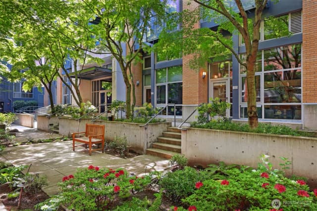 Property photo for 530 Broadway E #114, Seattle photo 4