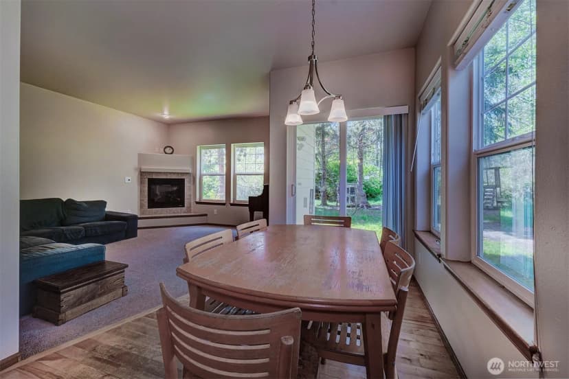 Property photo for 10648 Ne Kingston Meadow Circle, Kingston photo 11