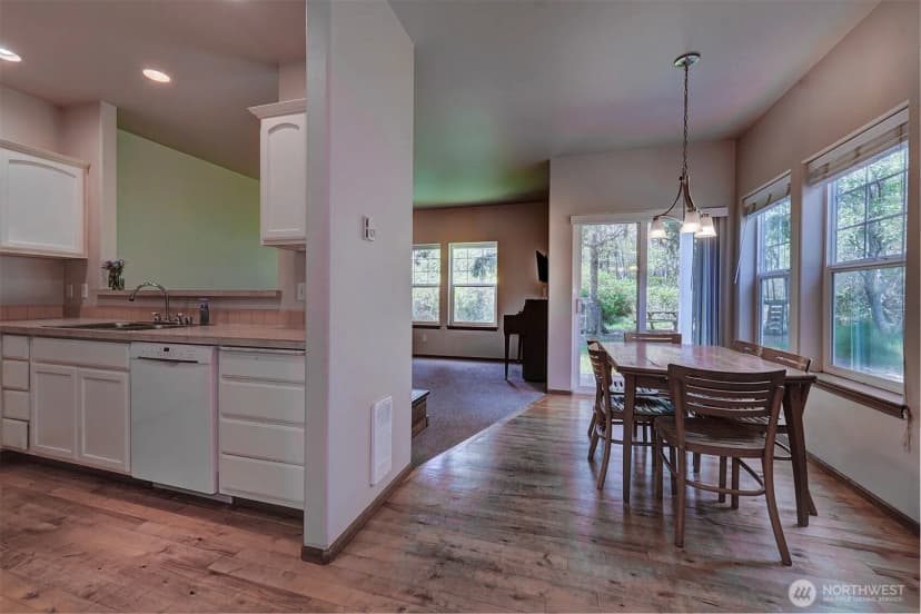 Property photo for 10648 Ne Kingston Meadow Circle, Kingston photo 19