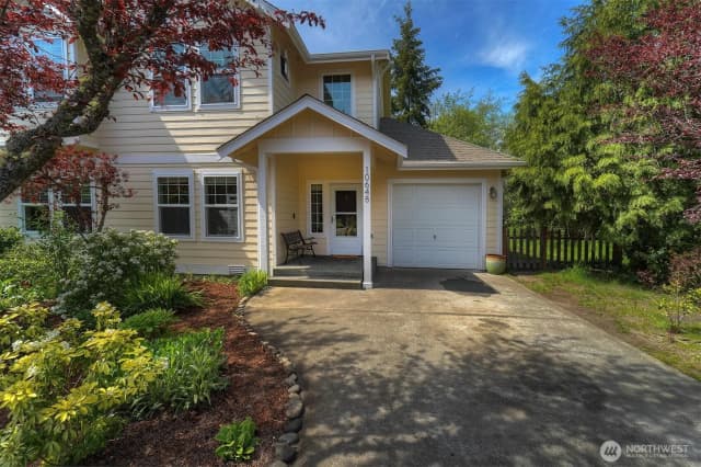 Property photo for 10648 Ne Kingston Meadow Circle, Kingston