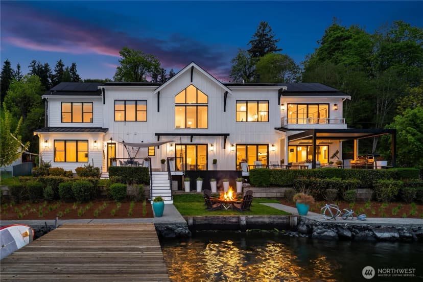 Property photo for 4233 E Lake Sammamish Shore Lane Se, Sammamish