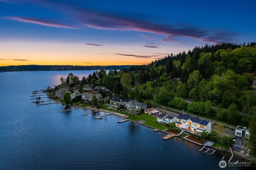 Property photo for 4233 E Lake Sammamish Shore Lane Se, Sammamish photo 40