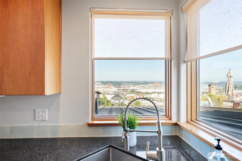 Property photo for 609 Fawcett Avenue, Tacoma photo 18