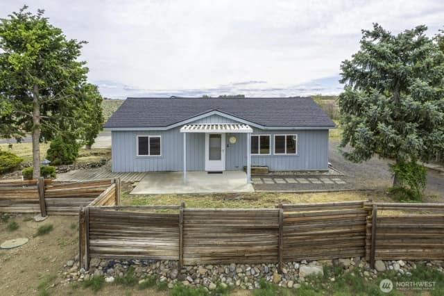 Property photo for 11397 Dodson Road Nw, Ephrata photo 3
