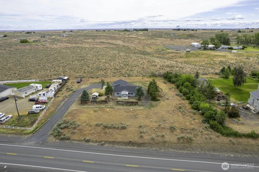Property photo for 11397 Dodson Road Nw, Ephrata photo 6