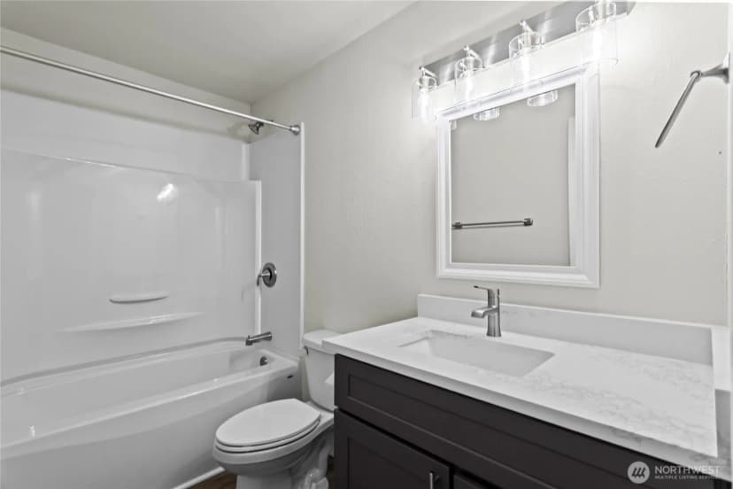 Property photo for 17407 E 11th Ave, Spanaway photo 9