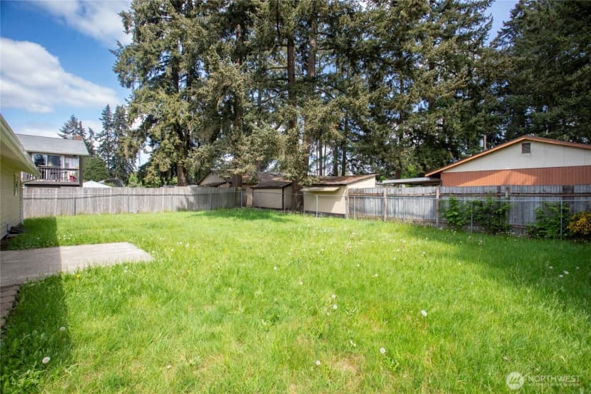 Property photo for 17407 E 11th Ave, Spanaway photo 15