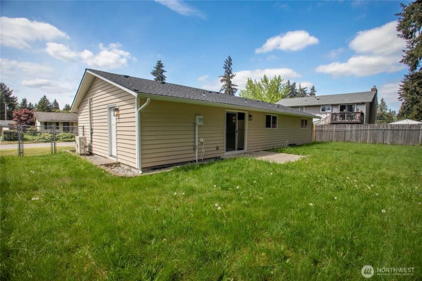 Property photo for 17407 E 11th Ave, Spanaway photo 16
