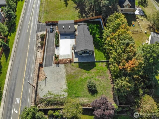 Property photo for 2502 9th Street Sw, Puyallup photo 5