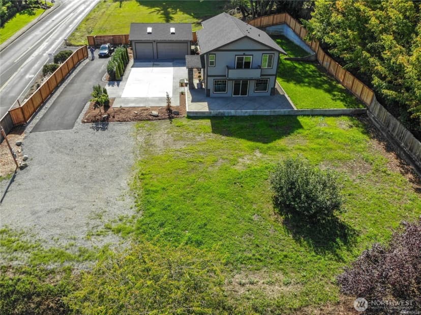 Property photo for 2502 9th Street Sw, Puyallup photo 4