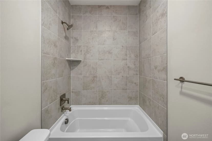 Property photo for 2043 Ne Norseman Way, Poulsbo photo 29