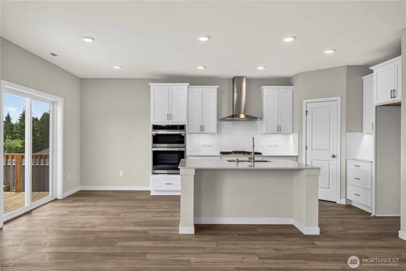 Property photo for 2043 Ne Norseman Way, Poulsbo photo 11