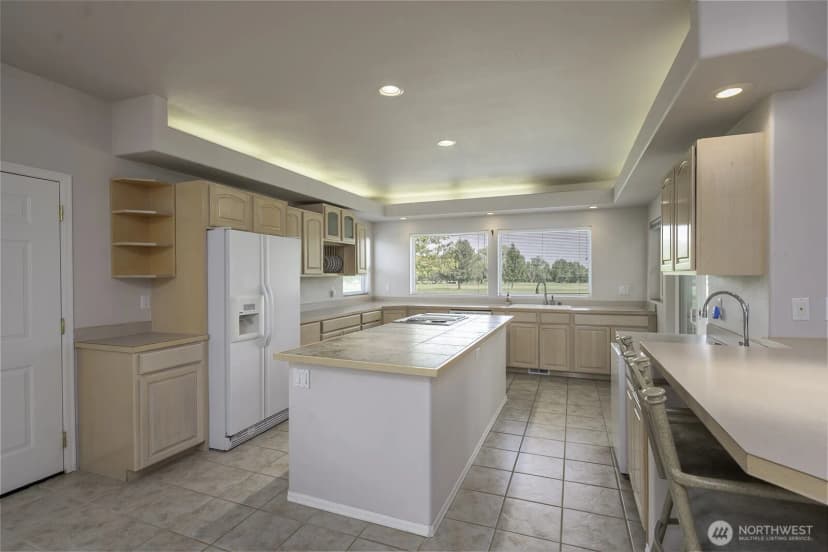 Property photo for 19185 St. Andrews Drive Nw, Soap Lake photo 9