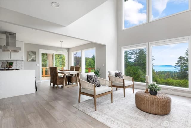 Property photo for 14076 Rosario Road, Anacortes photo 5