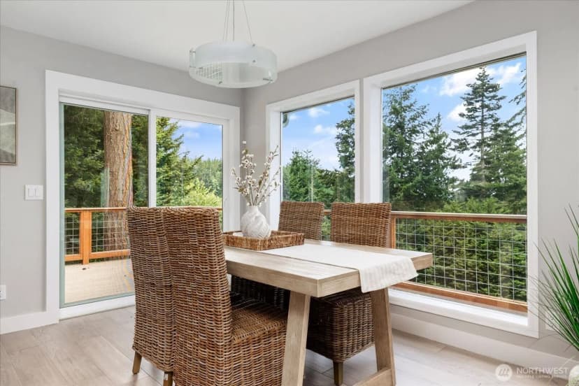Property photo for 14076 Rosario Road, Anacortes photo 8