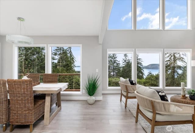 Property photo for 14076 Rosario Road, Anacortes photo 4