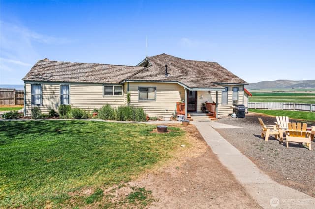 Property photo for 1310 Wpa Road, Ellensburg photo 2