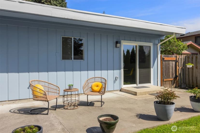 Property photo for 16021 15th Avenue Sw, Burien photo 24
