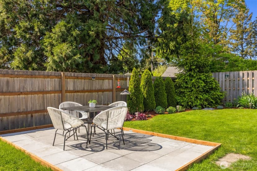 Property photo for 16021 15th Avenue Sw, Burien photo 26
