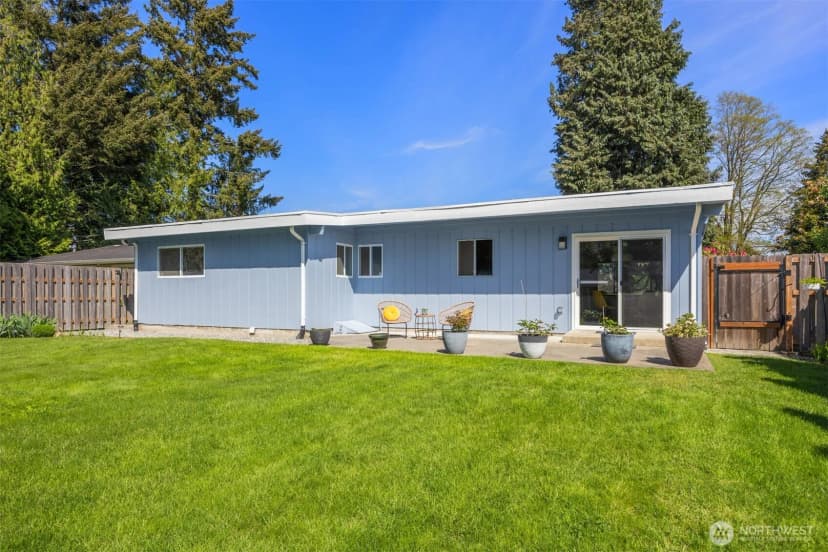 Property photo for 16021 15th Avenue Sw, Burien photo 31