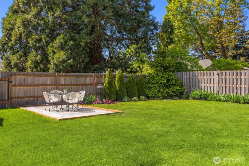 Property photo for 16021 15th Avenue Sw, Burien photo 27