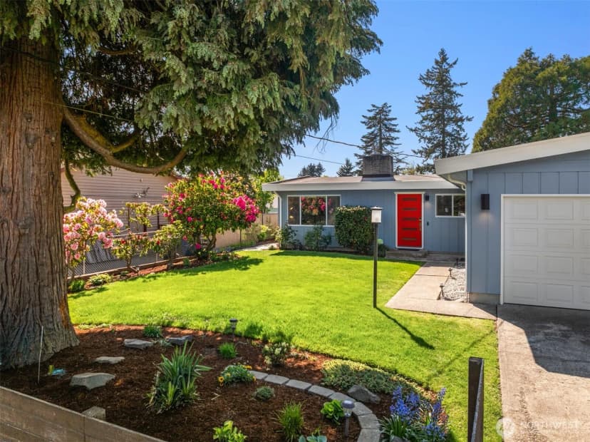 Property photo for 16021 15th Avenue Sw, Burien photo 32