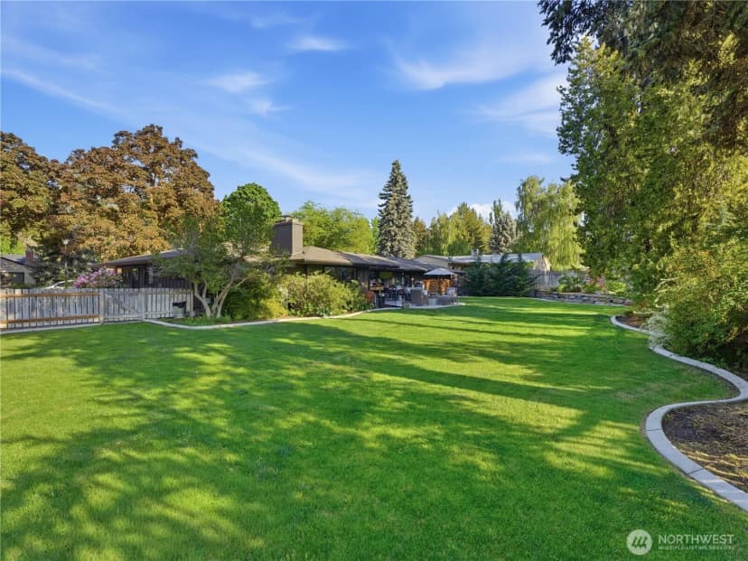 Property photo for 216 Paton Street, Cashmere photo 39