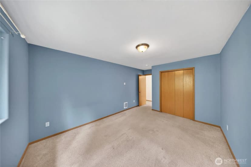Property photo for 325 Snohomish Drive, La Conner photo 14