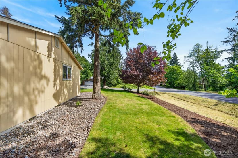 Property photo for 325 Snohomish Drive, La Conner photo 37