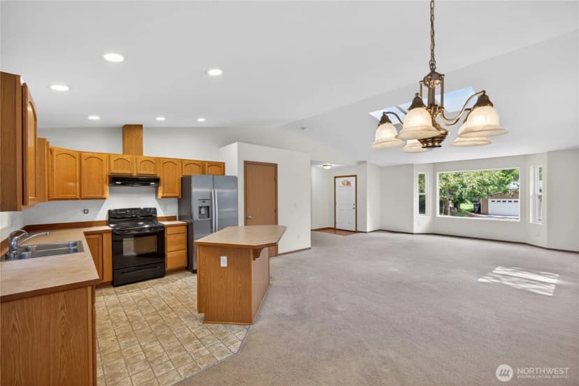 Property photo for 325 Snohomish Drive, La Conner photo 7